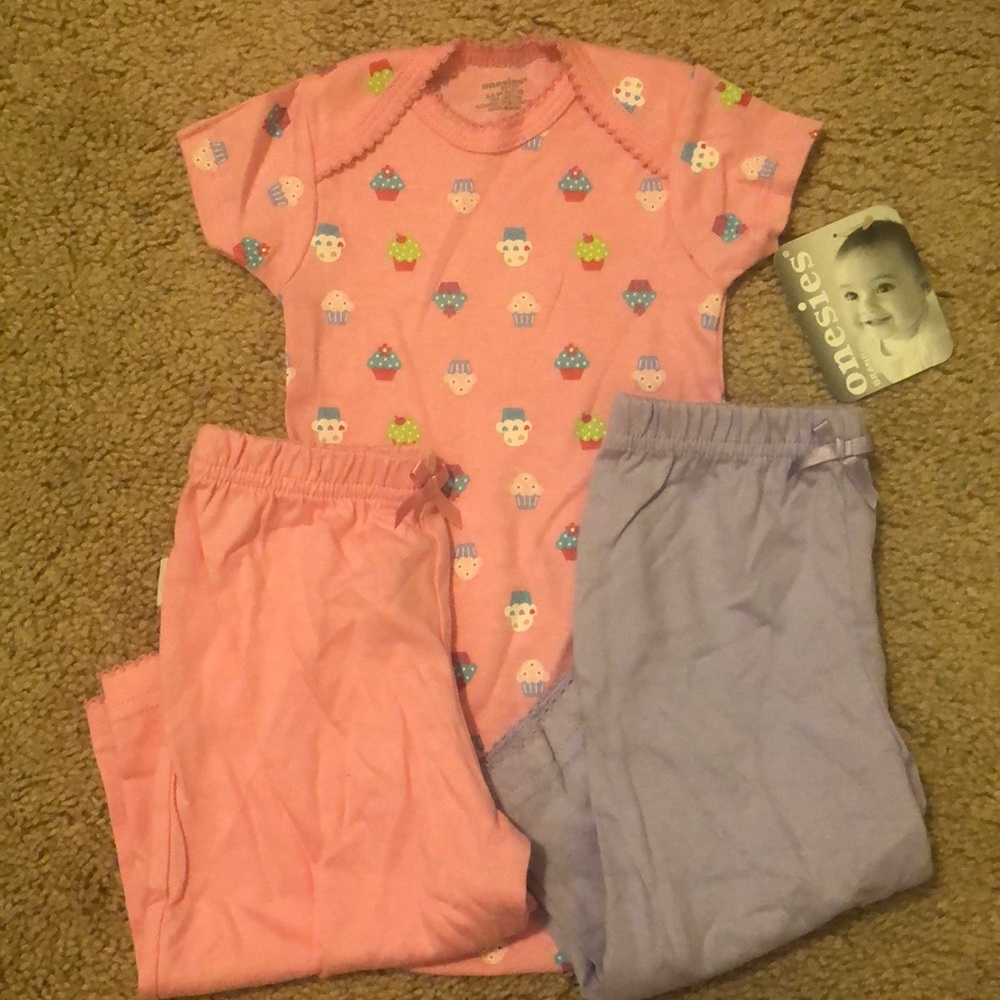 Gerber Onesie Set